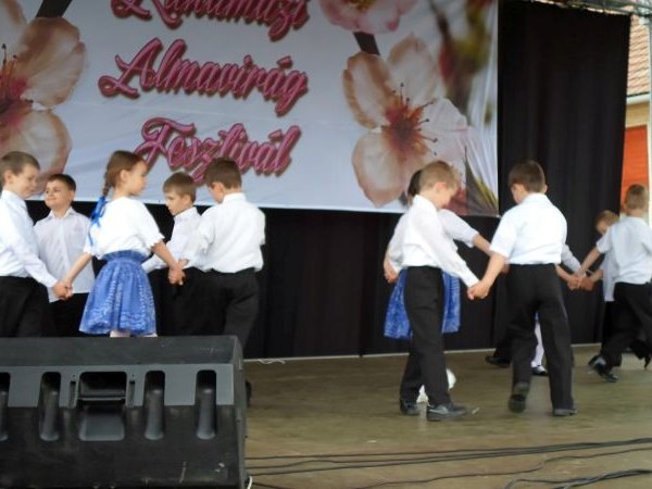 II. Almavirág Fesztivál